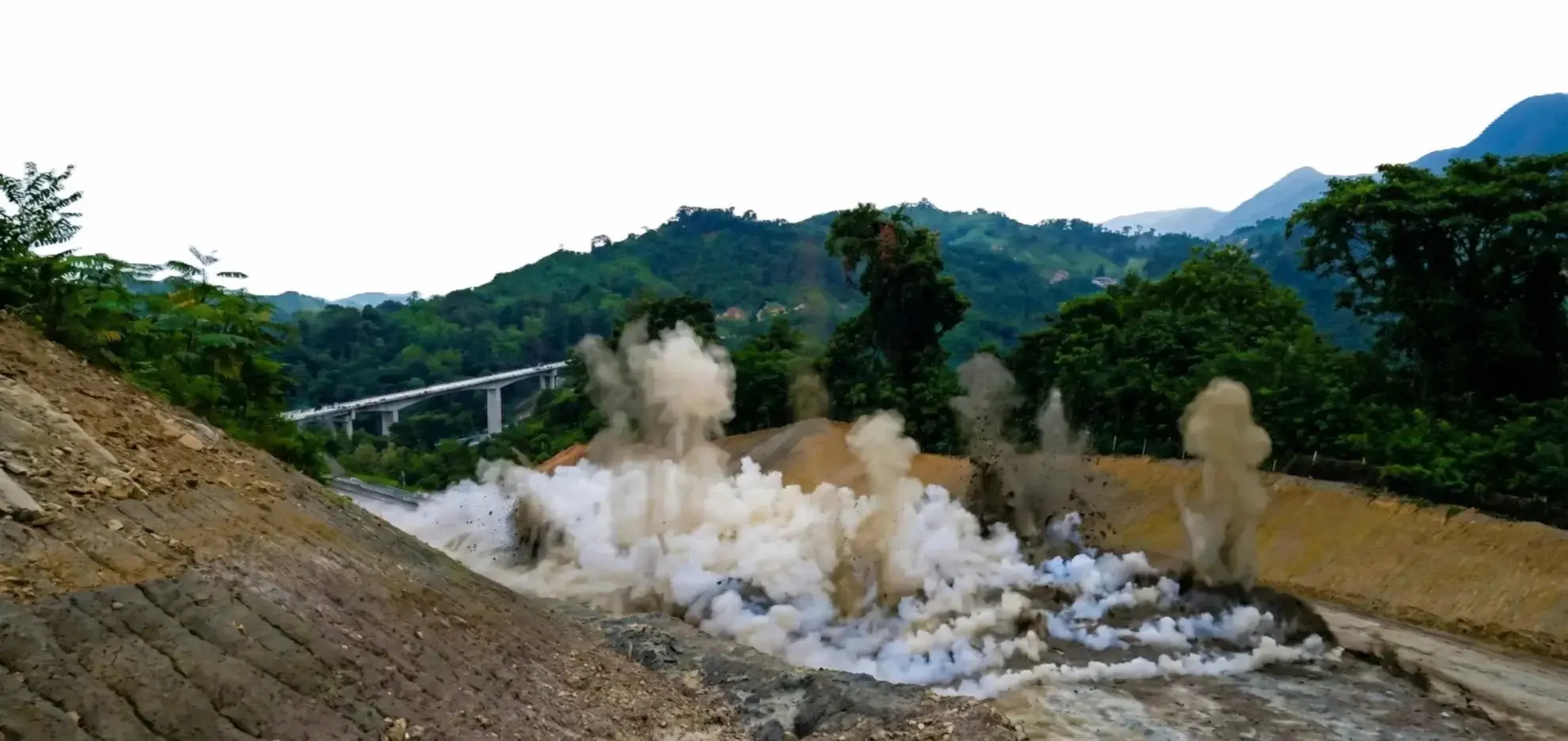 Voladuras controladas exploenergy
